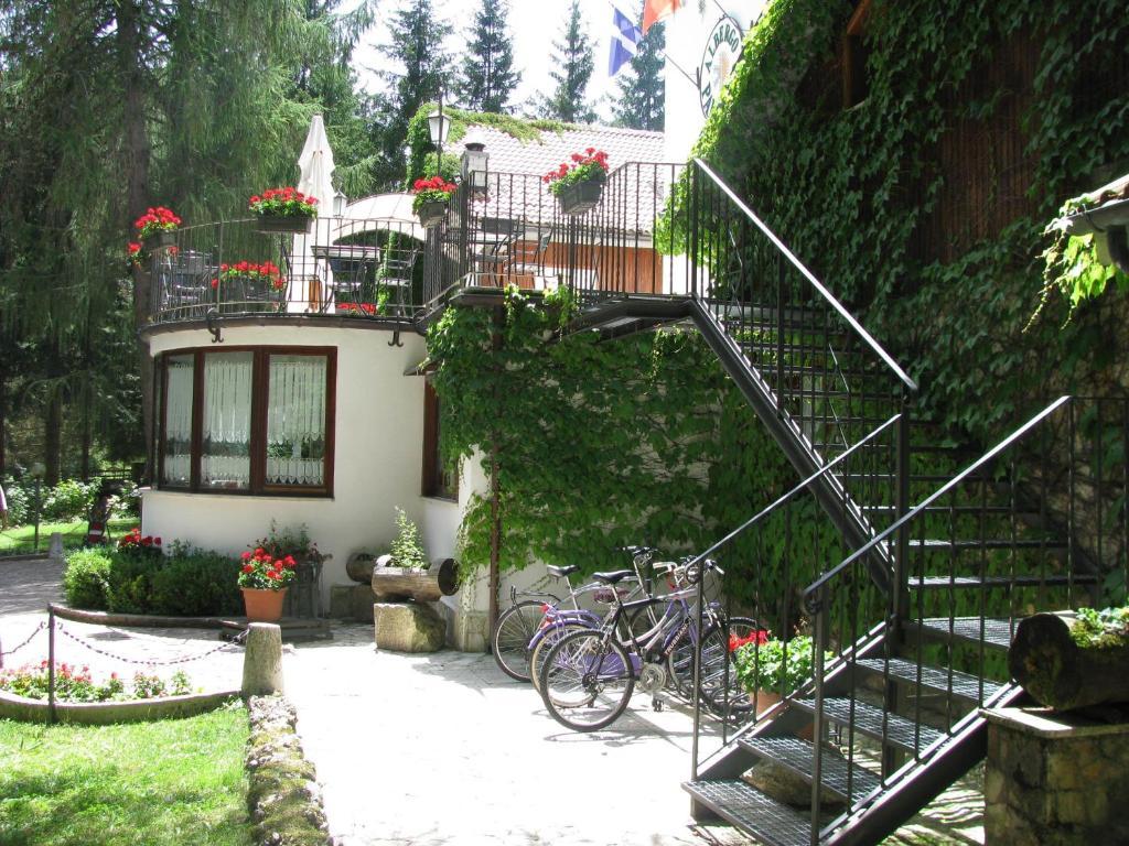 Lh Albergo Il Paradiso Pescasseroli Dış mekan fotoğraf