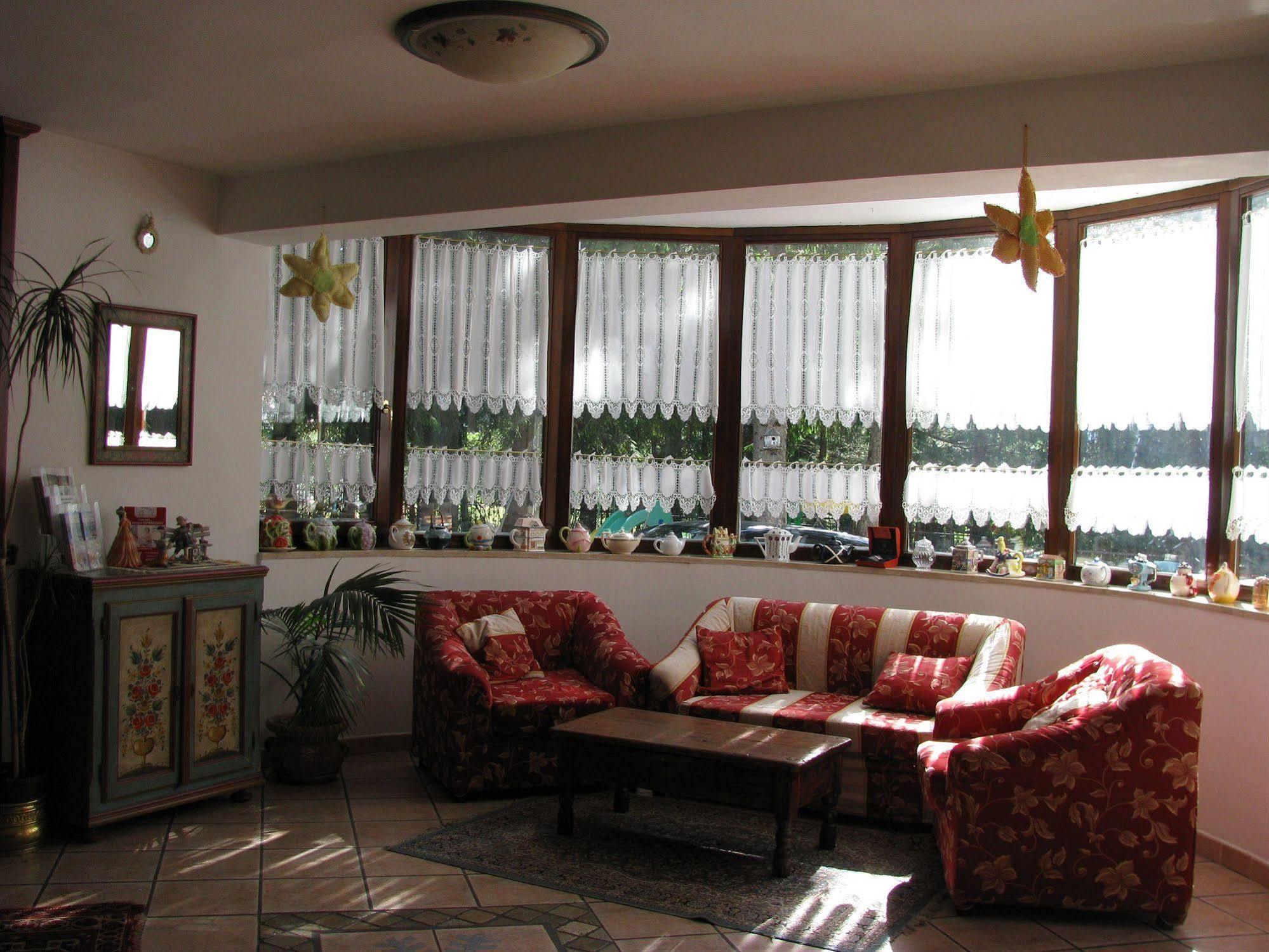Lh Albergo Il Paradiso Pescasseroli Dış mekan fotoğraf